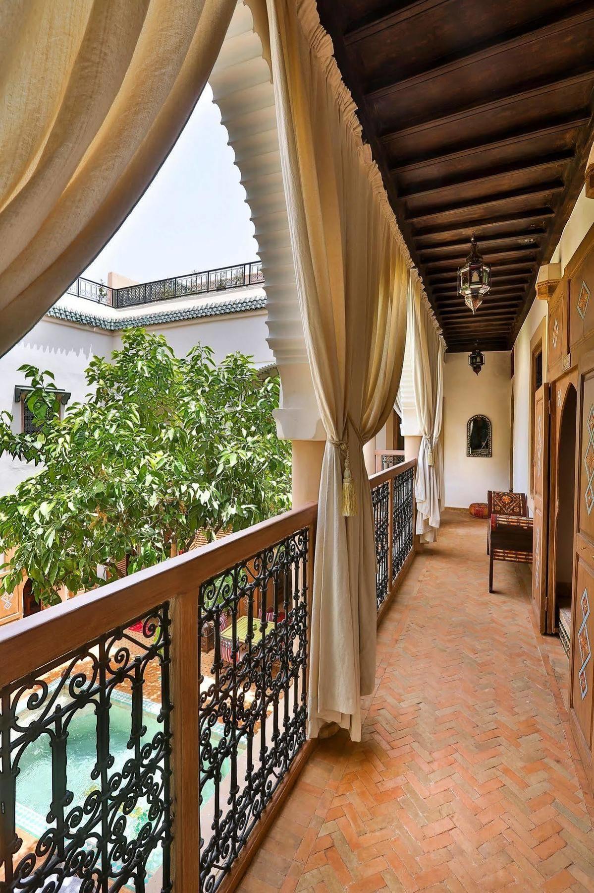 Riad Fleur D'Orient Hotel Marrakesh Exterior photo